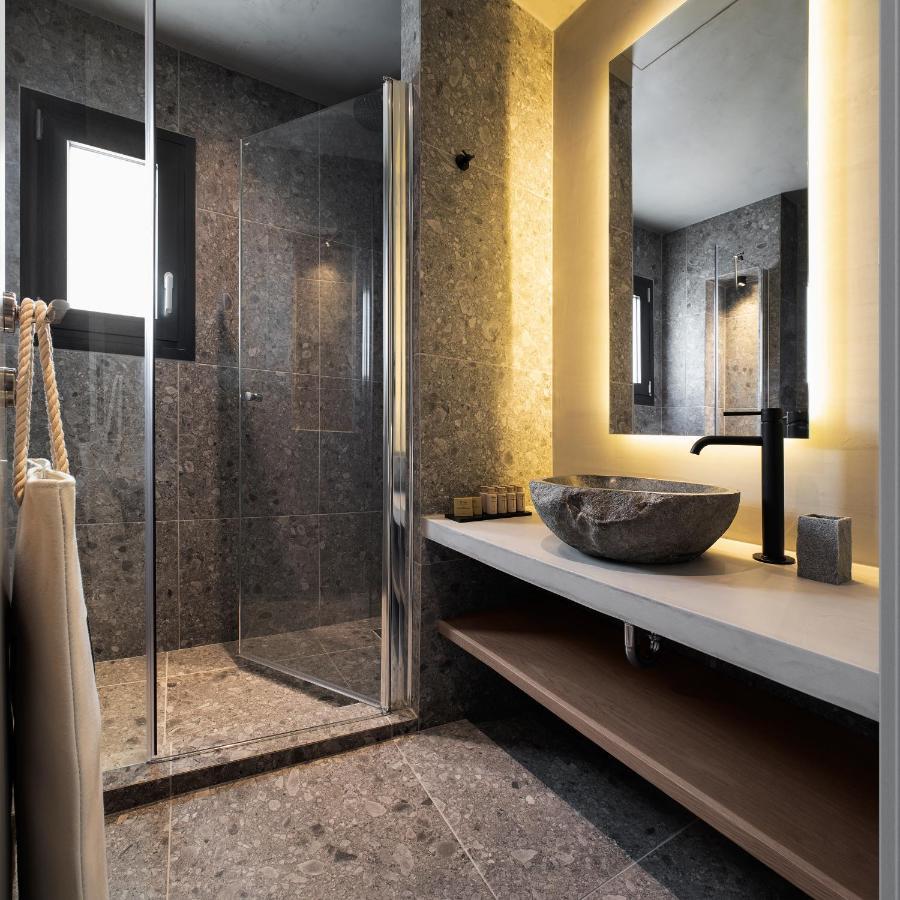 Signature Apartment Kitchenette Sky Balcony