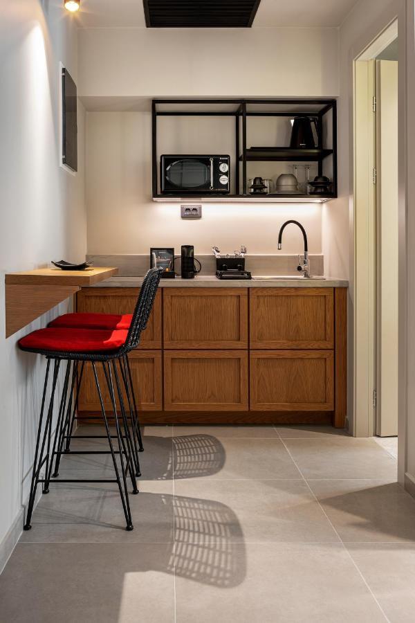 Compact Studio Kitchenette