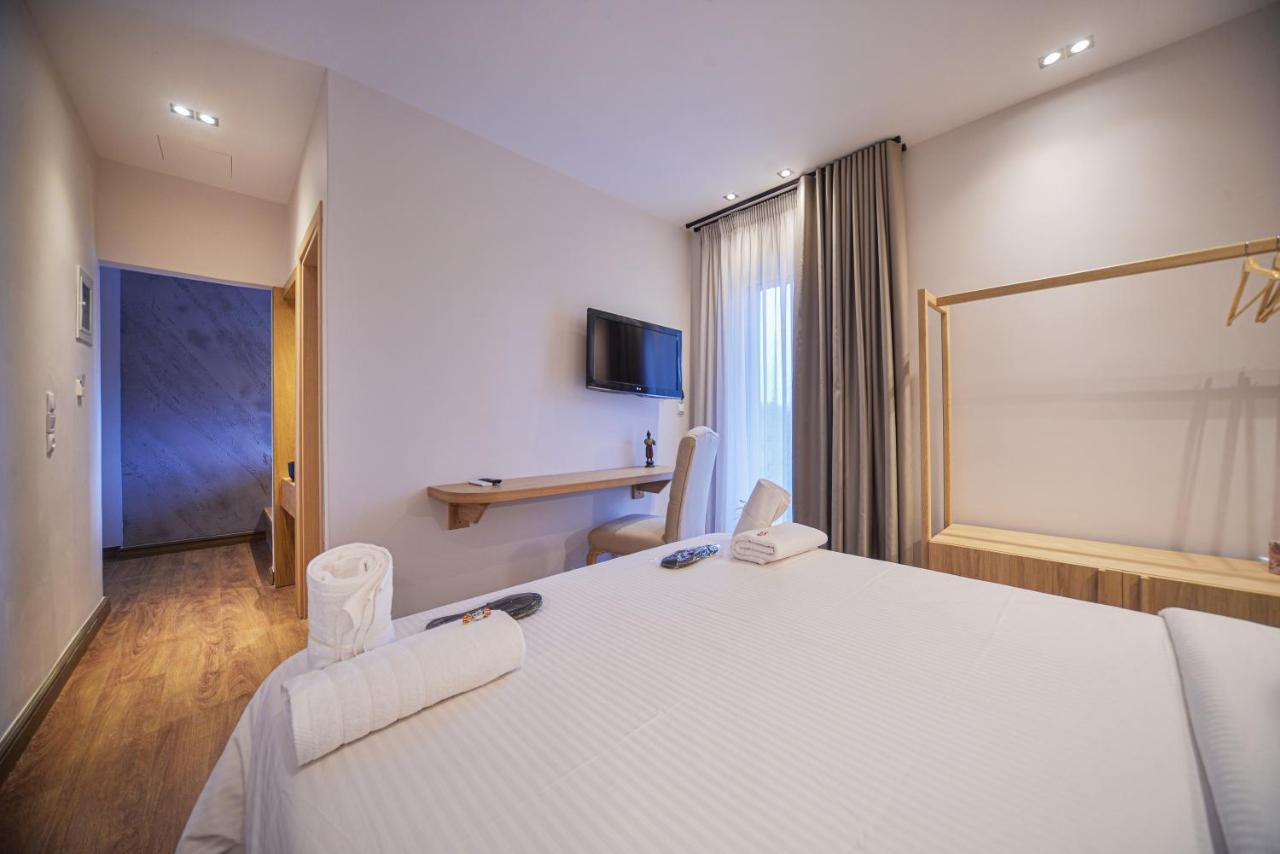Urban Spa Suite with a Private Heated Plunge Pool and Jacuzzi