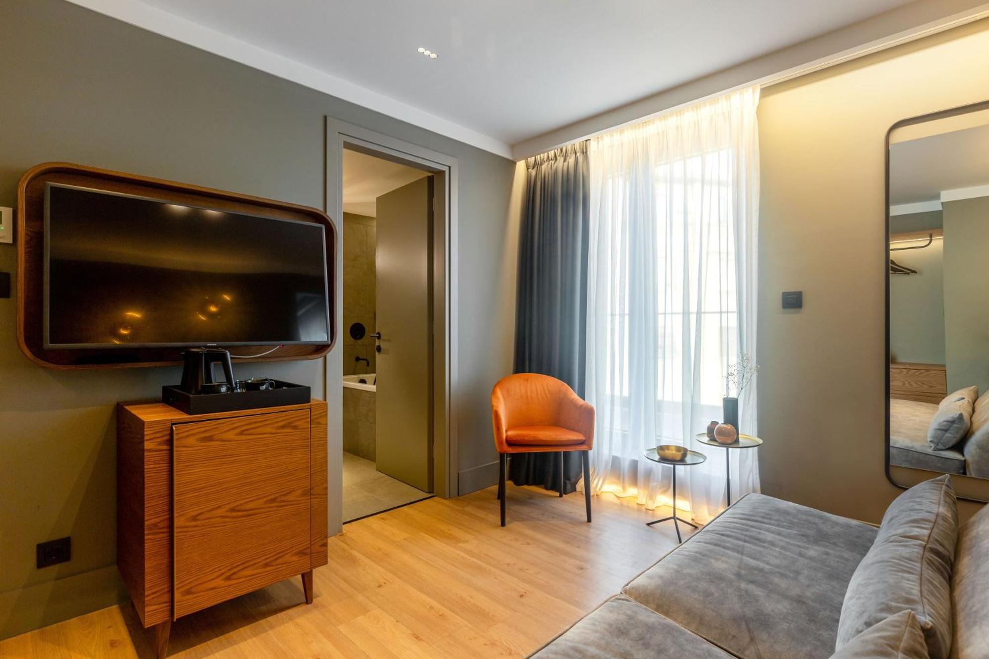 Spacious Room Balcony