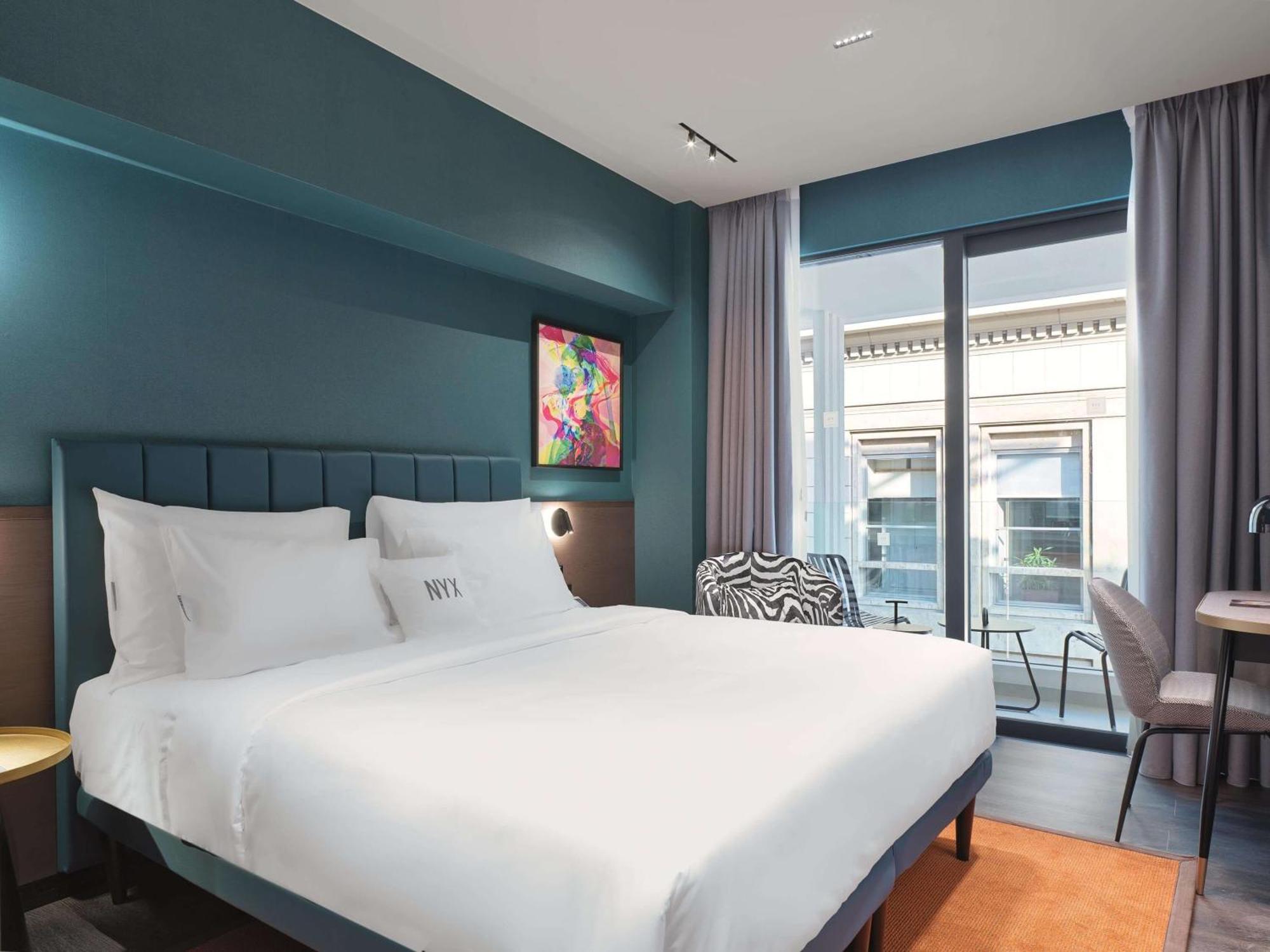 Executive Room with Lounge Access,1589773026:JPEG