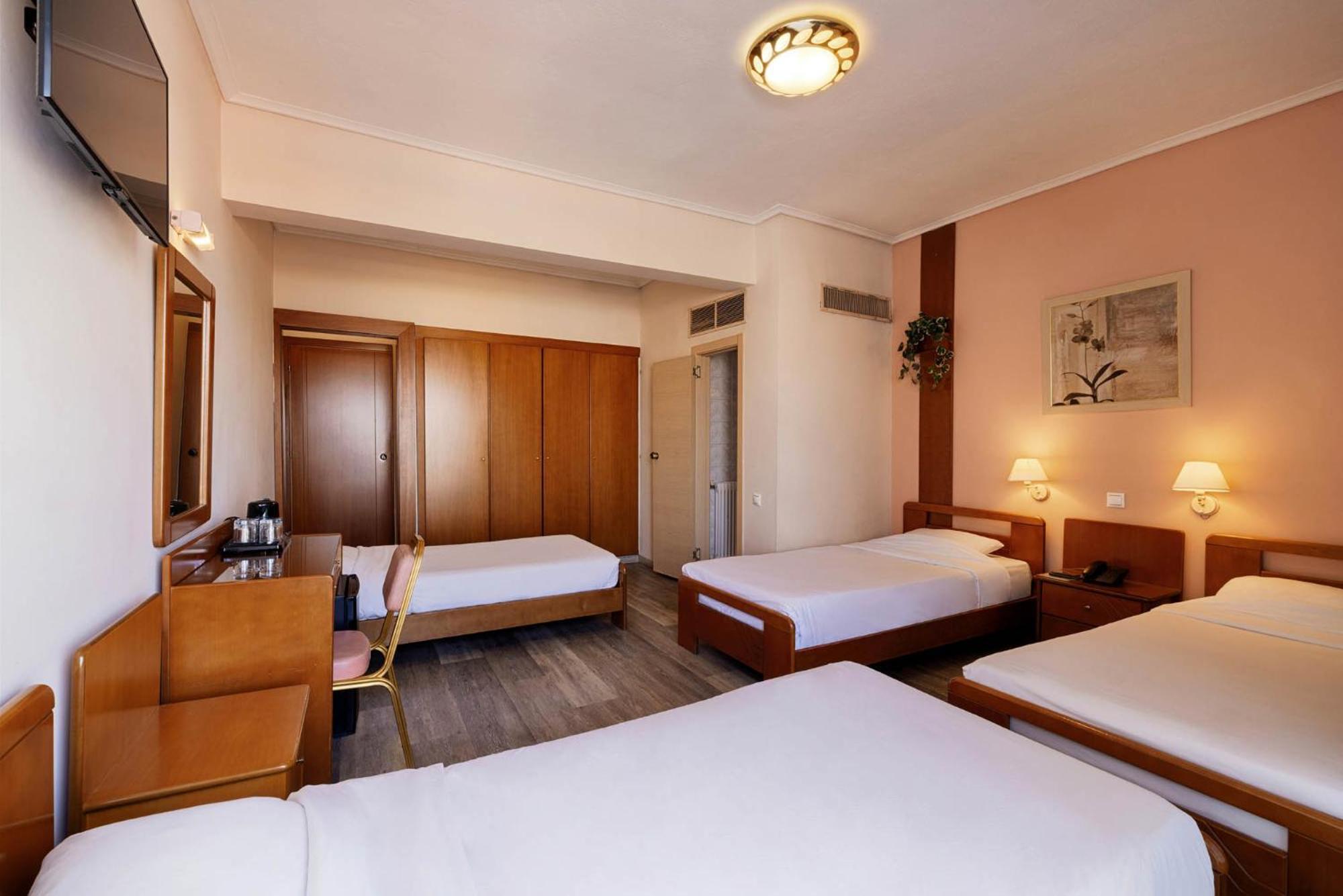 Standard Quadruple Room
