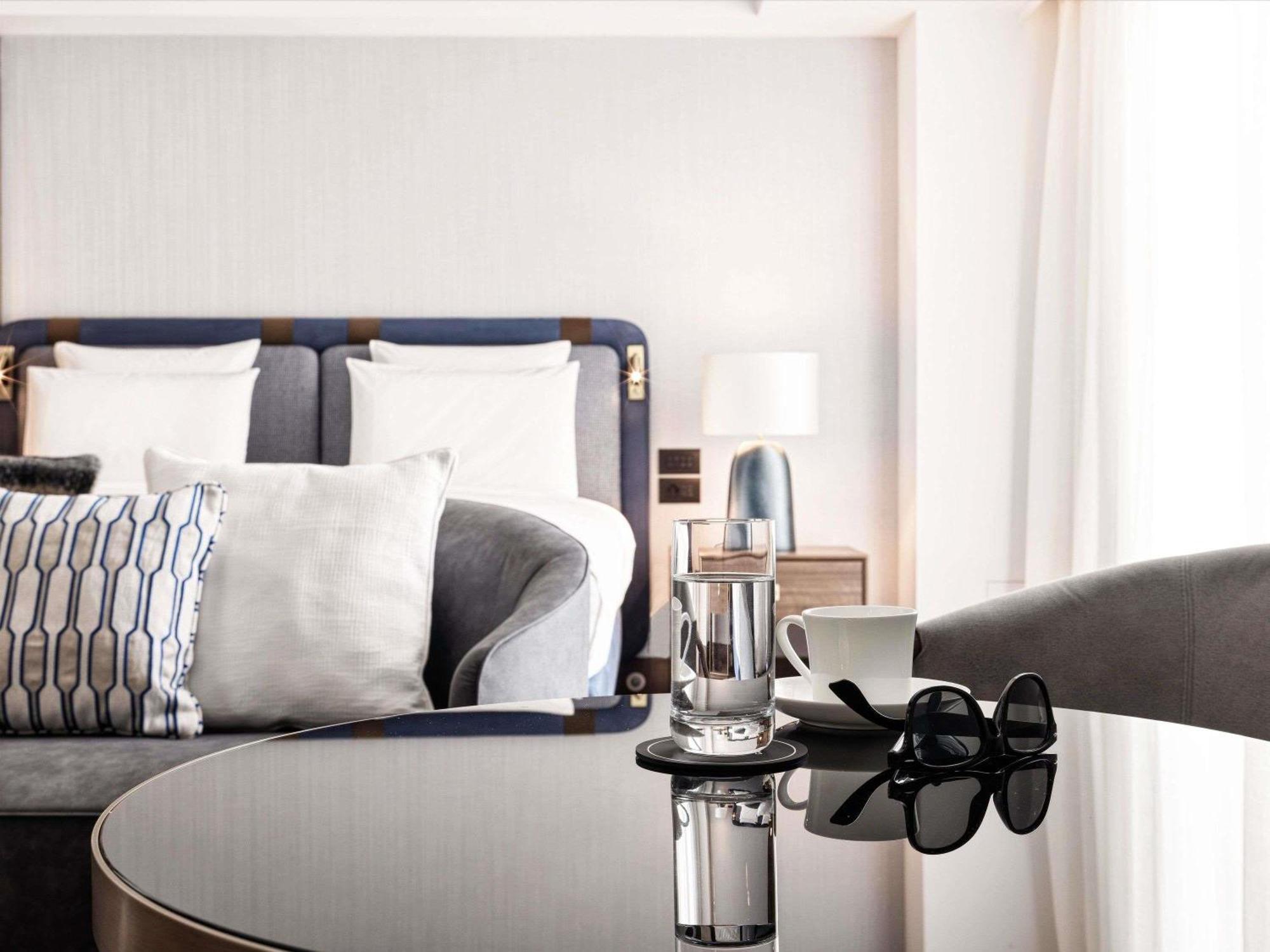 Junior King Suite