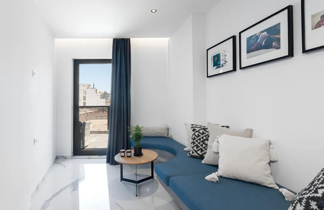 Melo Athens-1