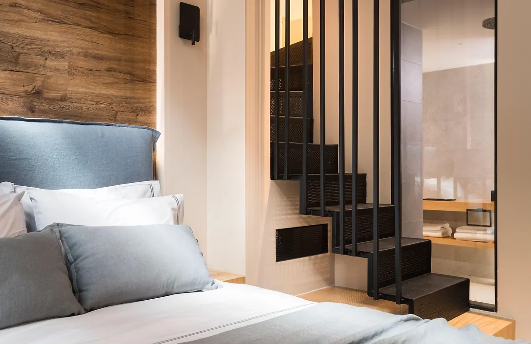 11 Enteka Acropolis Suites-1