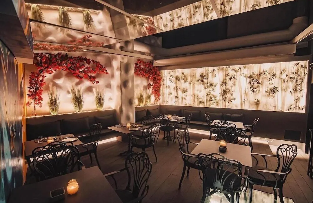 Project 3 Urban Chic Hotel-1
