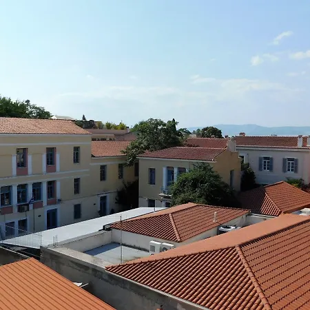 101 Adrianou Apartments-3