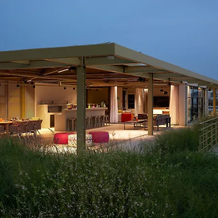 Moxy Athens City-3