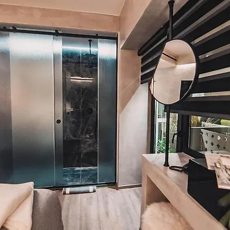 Project 3 Urban Chic Hotel-3