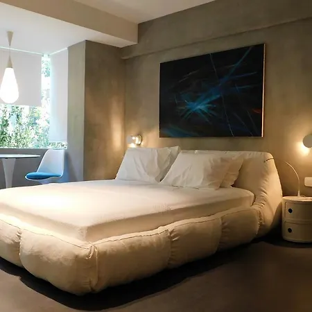 101 Adrianou Apartments-2